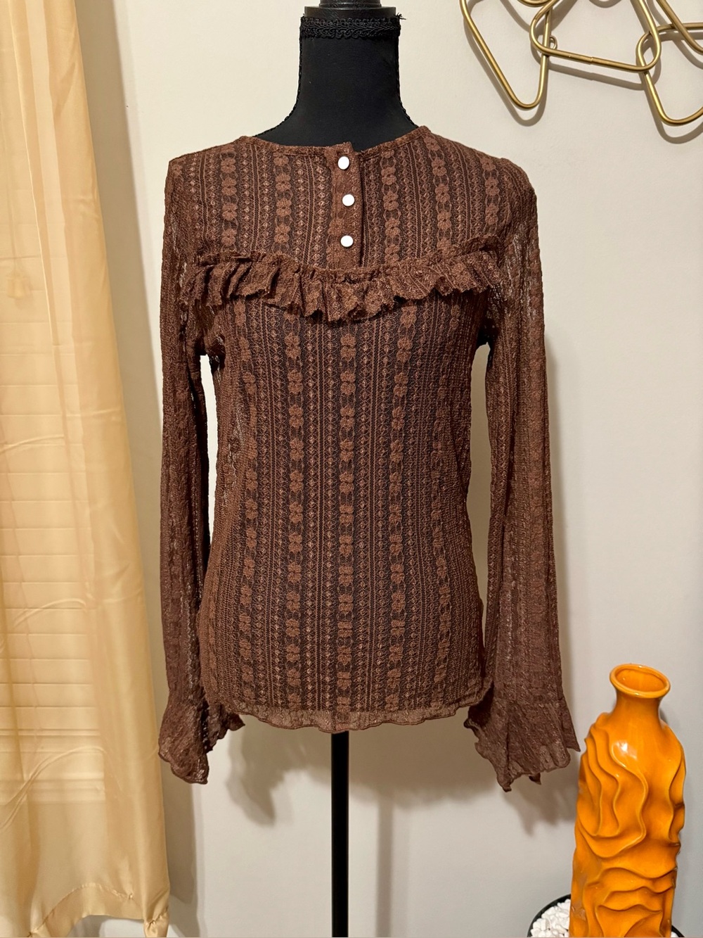 Women's Brown Lace Ruffle Long-Sleeve Top